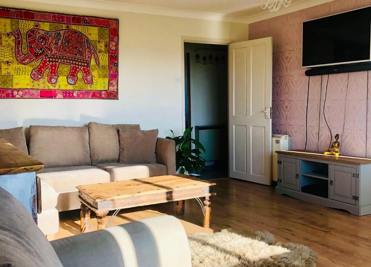 Connectu Apartment Luton  Luton (Bedfordshire)
